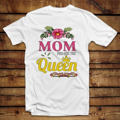 Unisex Classic T-shirt  | Mom you are the Queen