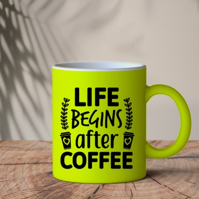 Φωσφοριζέ Κίτρινη Κούπα | Life begins after Coffee [CLONE]