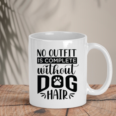 Λευκή Κούπα | No outfit is complete without dog hair